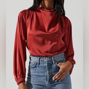 Astr Veronica Open Back Top